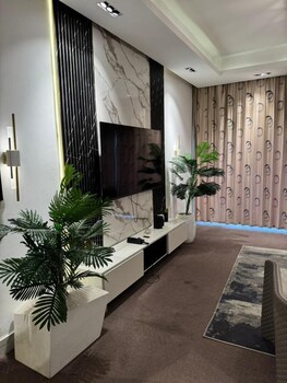 sujimoto residences precious