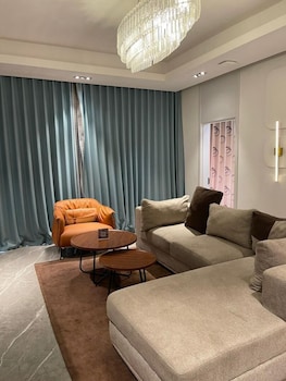 sujimoto residences precious