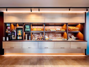 B&B Hotel Neustadt In Holstein,,3 star