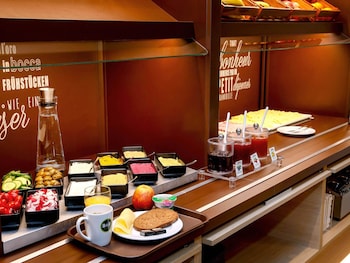 B&B Hotel Neustadt In Holstein,,3 star