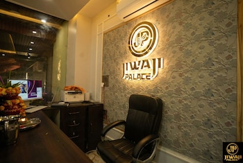 Jiwaji Palace,,3 star