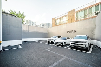 lantana hotel daegu sinam