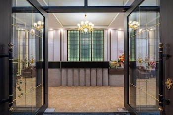 Odyssey Hotel 2,,3 star