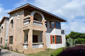 amaris greens resort