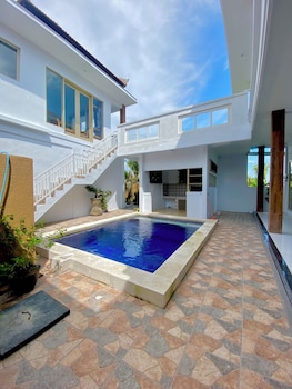 Rumah Kita Guesthouse,,3 star