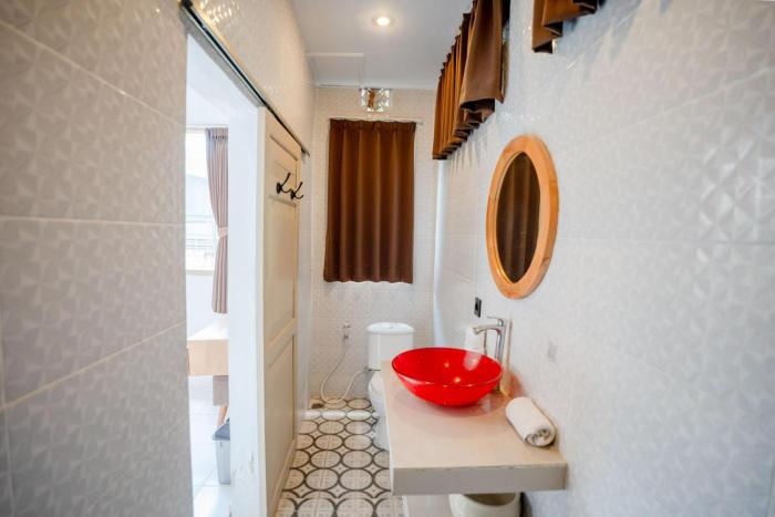 rumah kita guesthouse