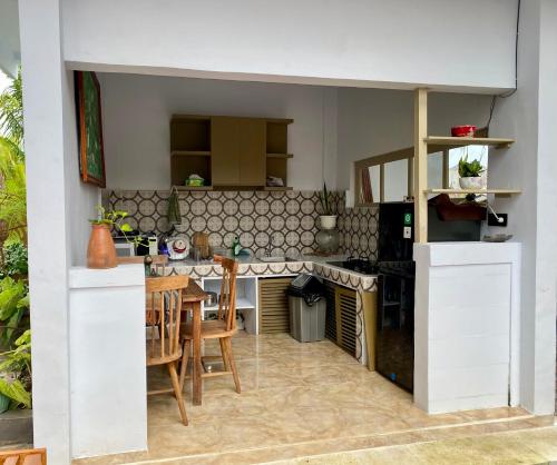 rumah kita guesthouse