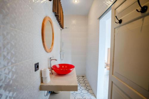 rumah kita guesthouse