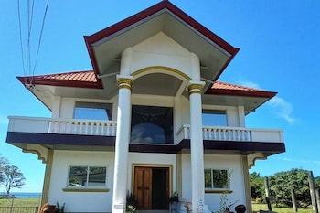 Seven Waves Beachfront,,3 star