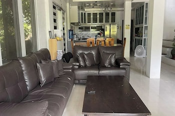 villa teresa esperanza tourist inn