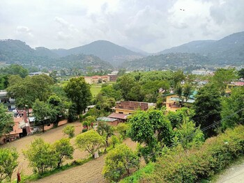 herb club homestay