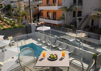 athina suites