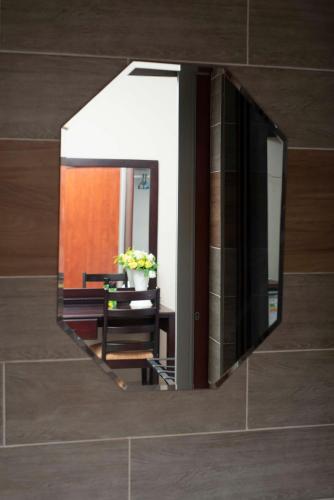 executive comfort with premium workspace 2334