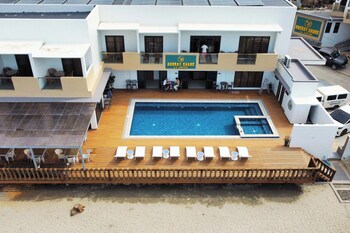 aberry shore resort hotel la union
