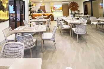aberry shore resort hotel la union