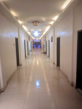gazi residential hotel chandpur