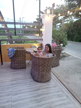 Stargazers Condo Complex,,3 star