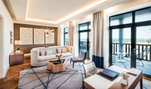 Sheraton Baku Intourist,Near Azerbaijan Carpet Museum,5 star