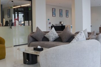 grand green hotel