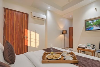 hotel church house rohini i near metro i spacious rooms i friendly staff i most preferred hotel in rohini