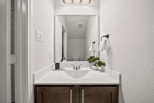 luxurious 4 bed duplex getaway