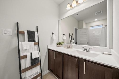 luxurious 4 bed duplex getaway