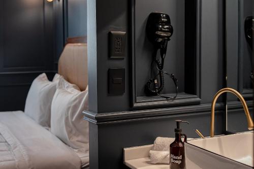 the midnight bloom suite