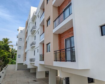 Prado Garden Hotel,,2 star