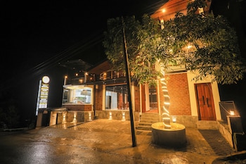 ivory canopy resort