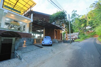 ivory canopy resort