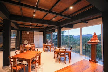 Ivory Canopy Resort,,3 star