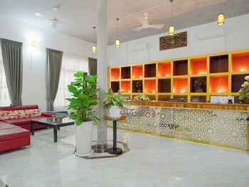 Emeraldgems Premium Residence,,3 star