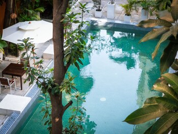 Emeraldgems Premium Residence,,3 star