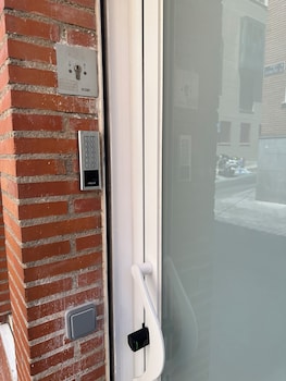 apartamentos avenida america
