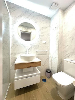 apartamentos avenida america