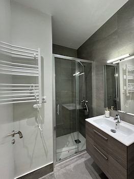 apartamentos avenida america