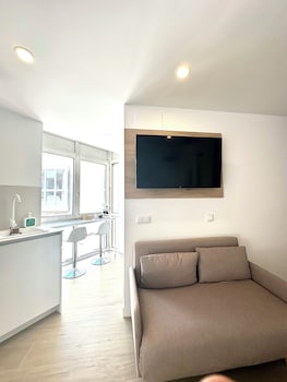 apartamentos avenida america