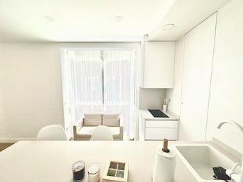 apartamentos avenida america
