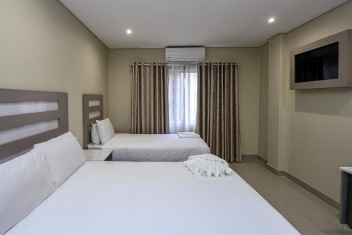 plm palace lodge