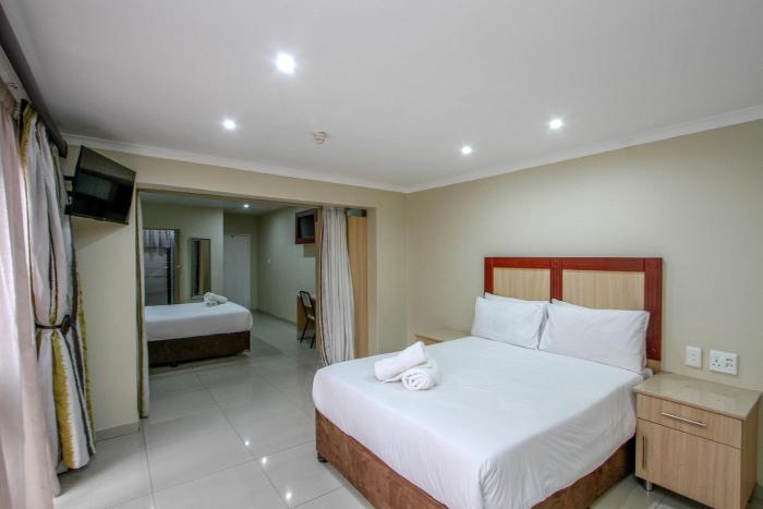 plm palace lodge