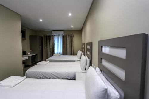 plm palace lodge