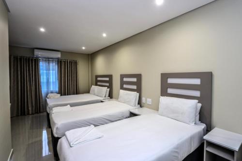 plm palace lodge