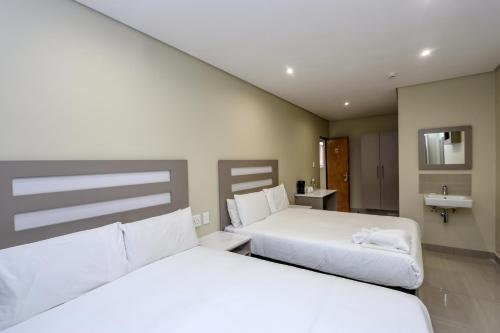 plm palace lodge