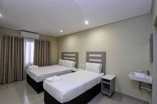 plm palace lodge