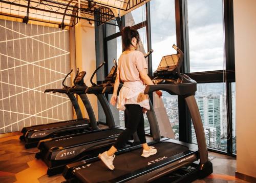 scarletz suites klcc near twin towers