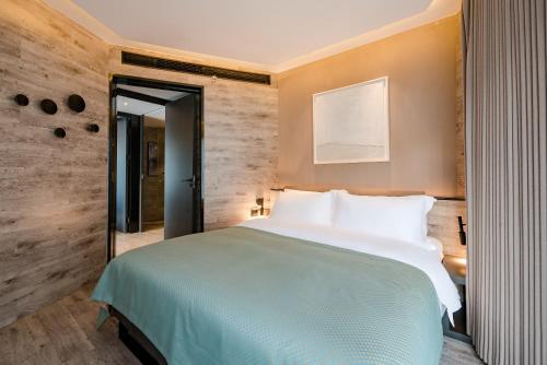 country retreats henan linzhou shibanyan