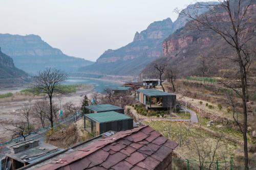 country retreats henan linzhou shibanyan