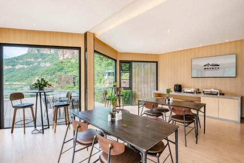 country retreats henan linzhou shibanyan