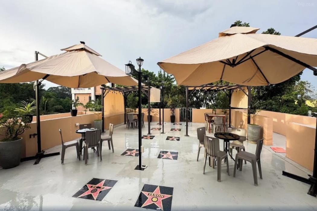 hollywood hotel puerto princesa