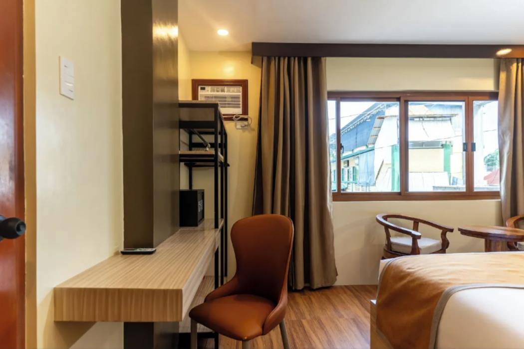 hollywood hotel puerto princesa
